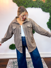 Pumpkin Patch Plans Fleece Shacket in Mocha
