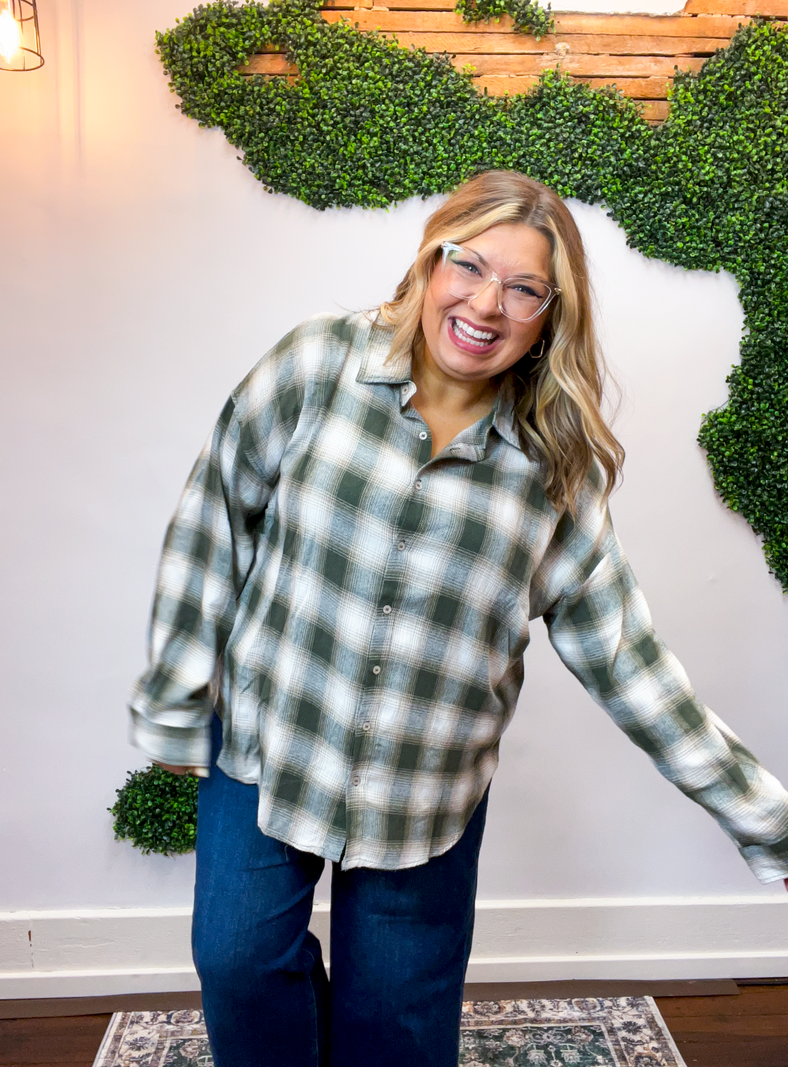 Cabin Weekend Flannel Top in Olive