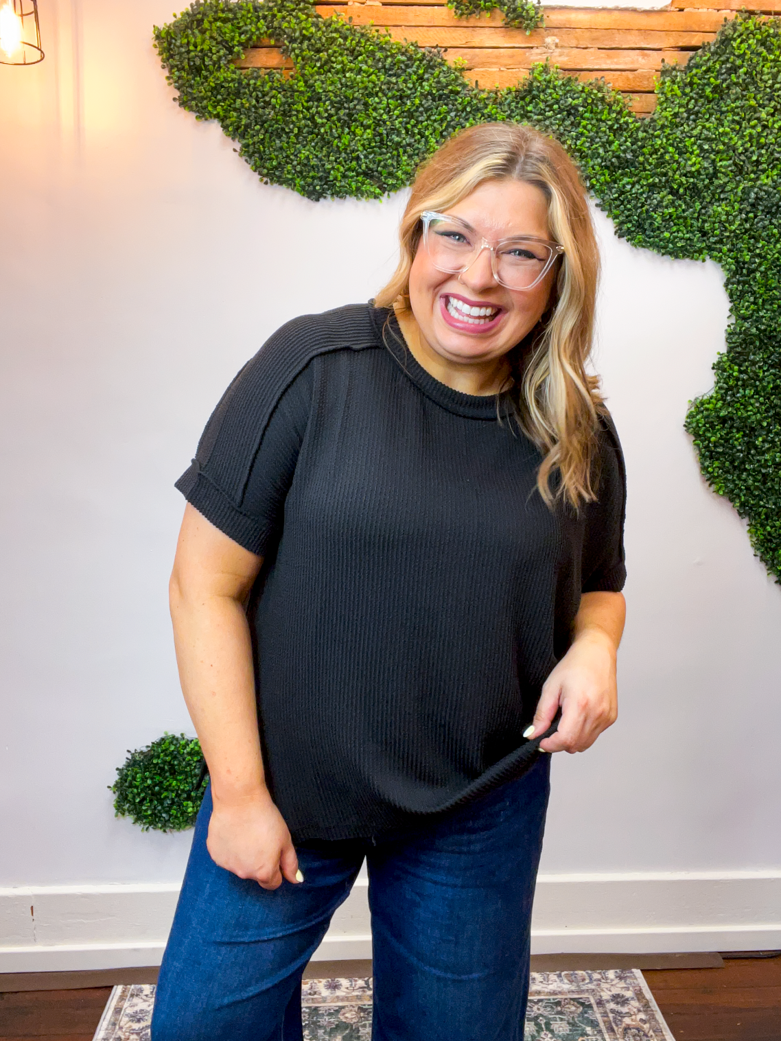 Textured Take Raised Rib Short Sleeve Top in Black