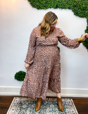 Wandering Doe Midi Dress