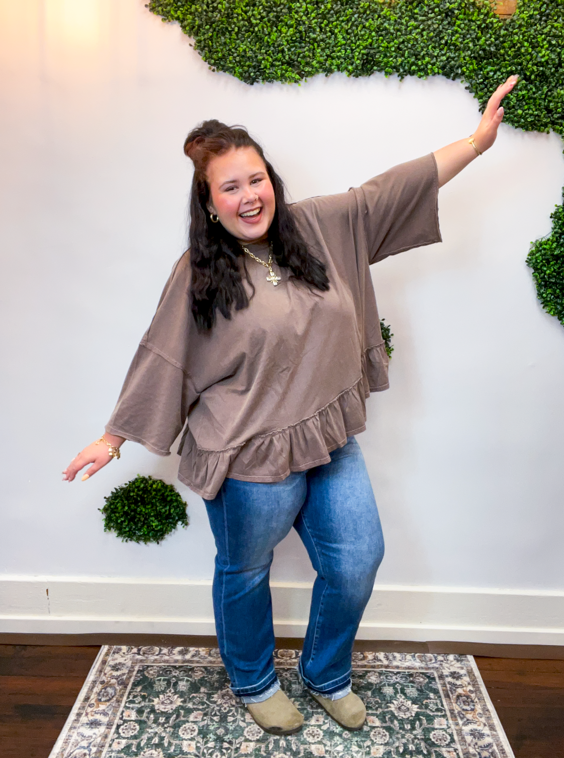 Easel | All Ruffled Up Top in Chocolate