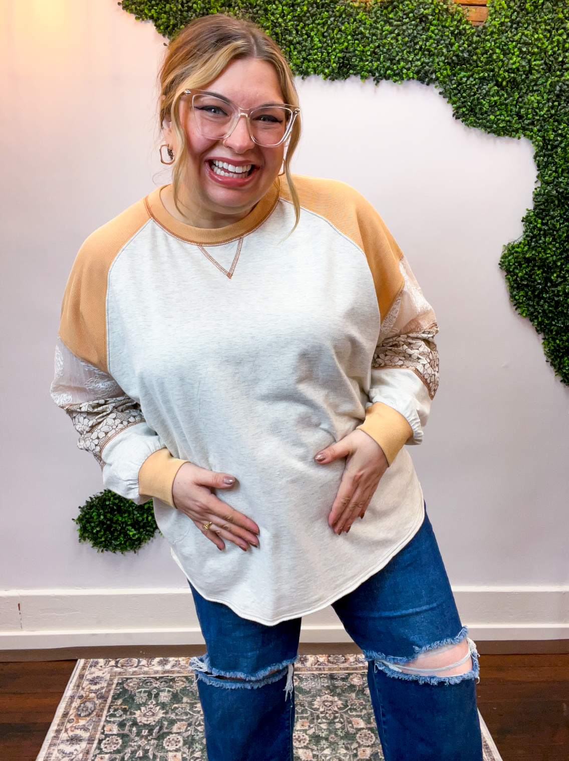 Easel | Sweetest Thing Lace Pullover