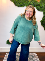 Weathered & Worn Sweater in Hunter Green