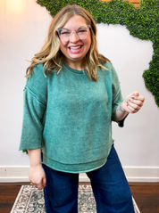 Weathered & Worn Sweater in Hunter Green