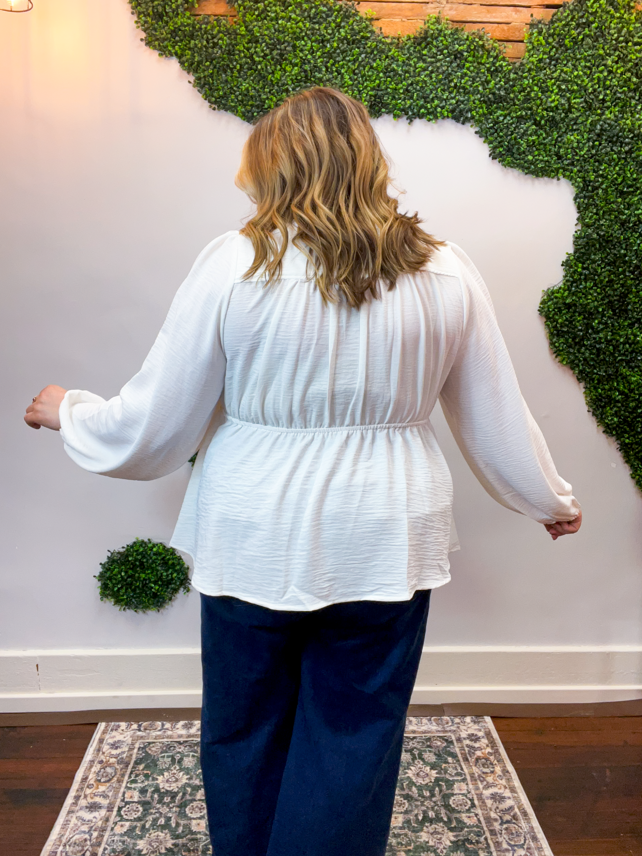 Sweetly Gathered Top in Ivory