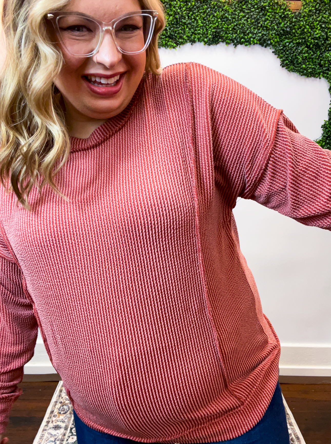 Effortless Edge Raised Rib Pullover in Rust