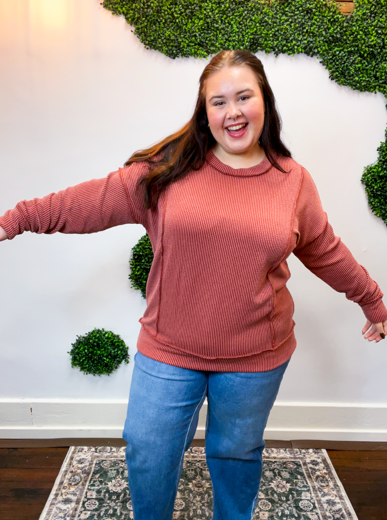 Effortless Edge Raised Rib Pullover in Rust