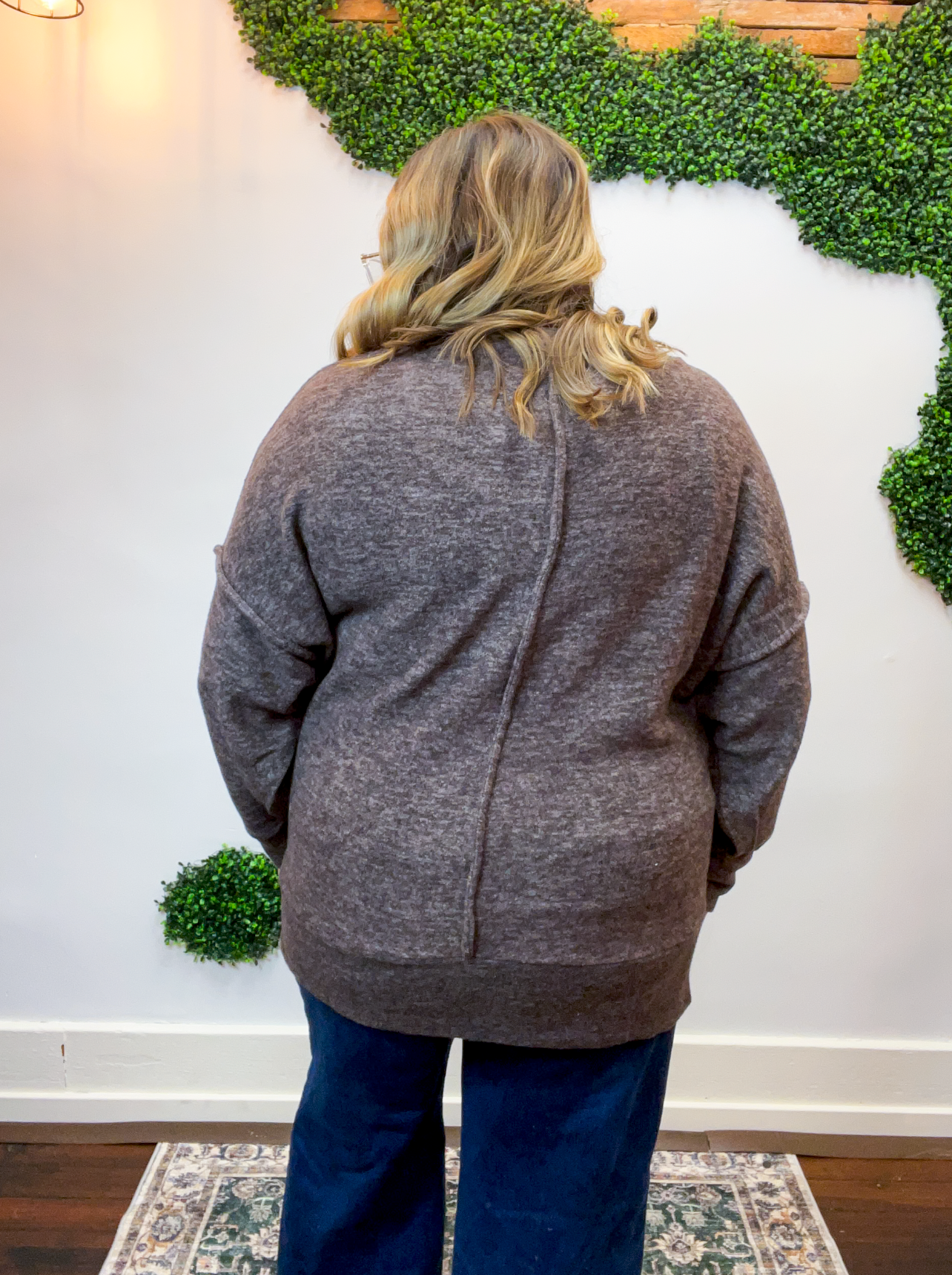 Soft Seam Drop Shoulder Top in Brown