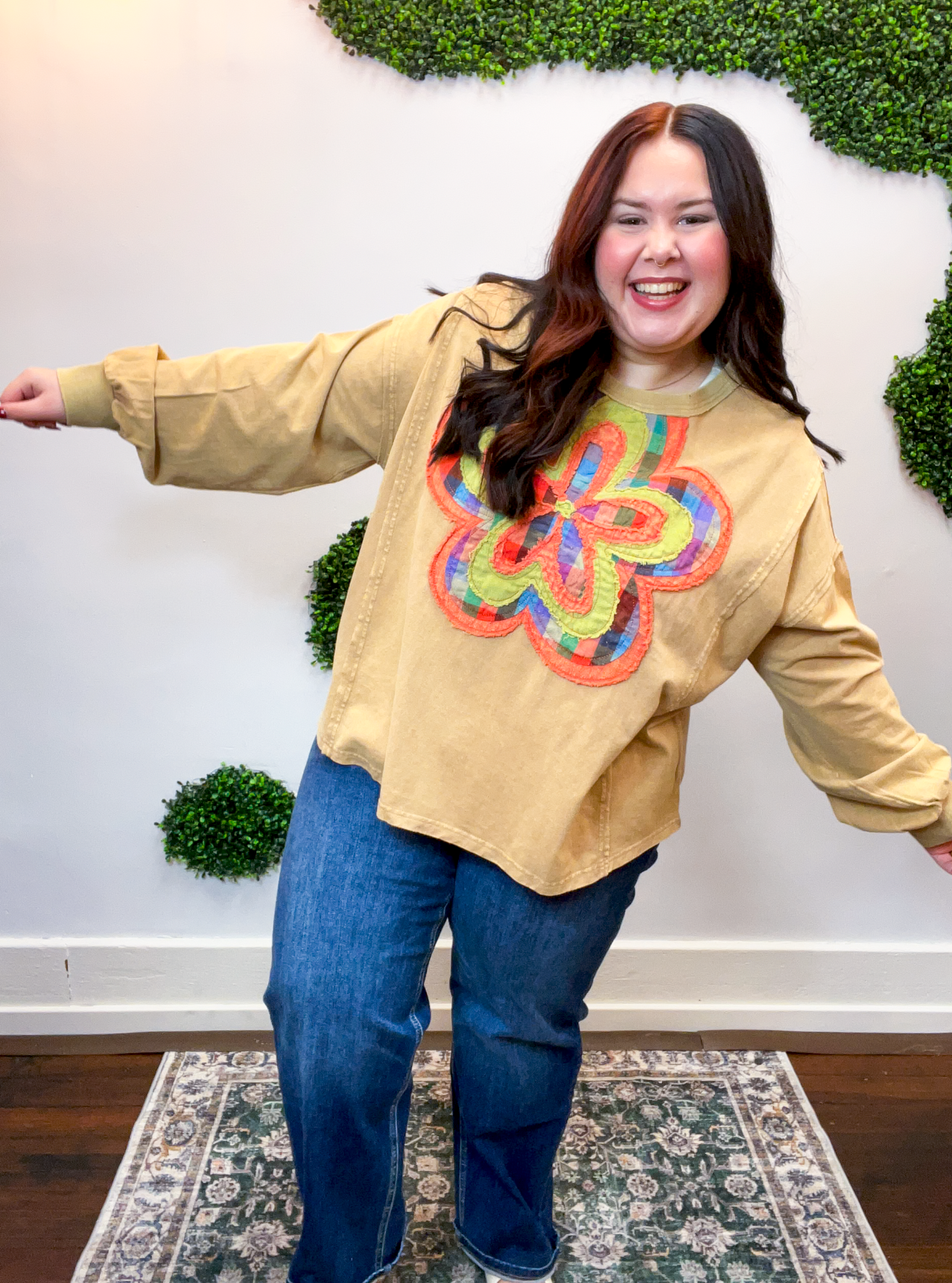 Wandering Bloom Pullover