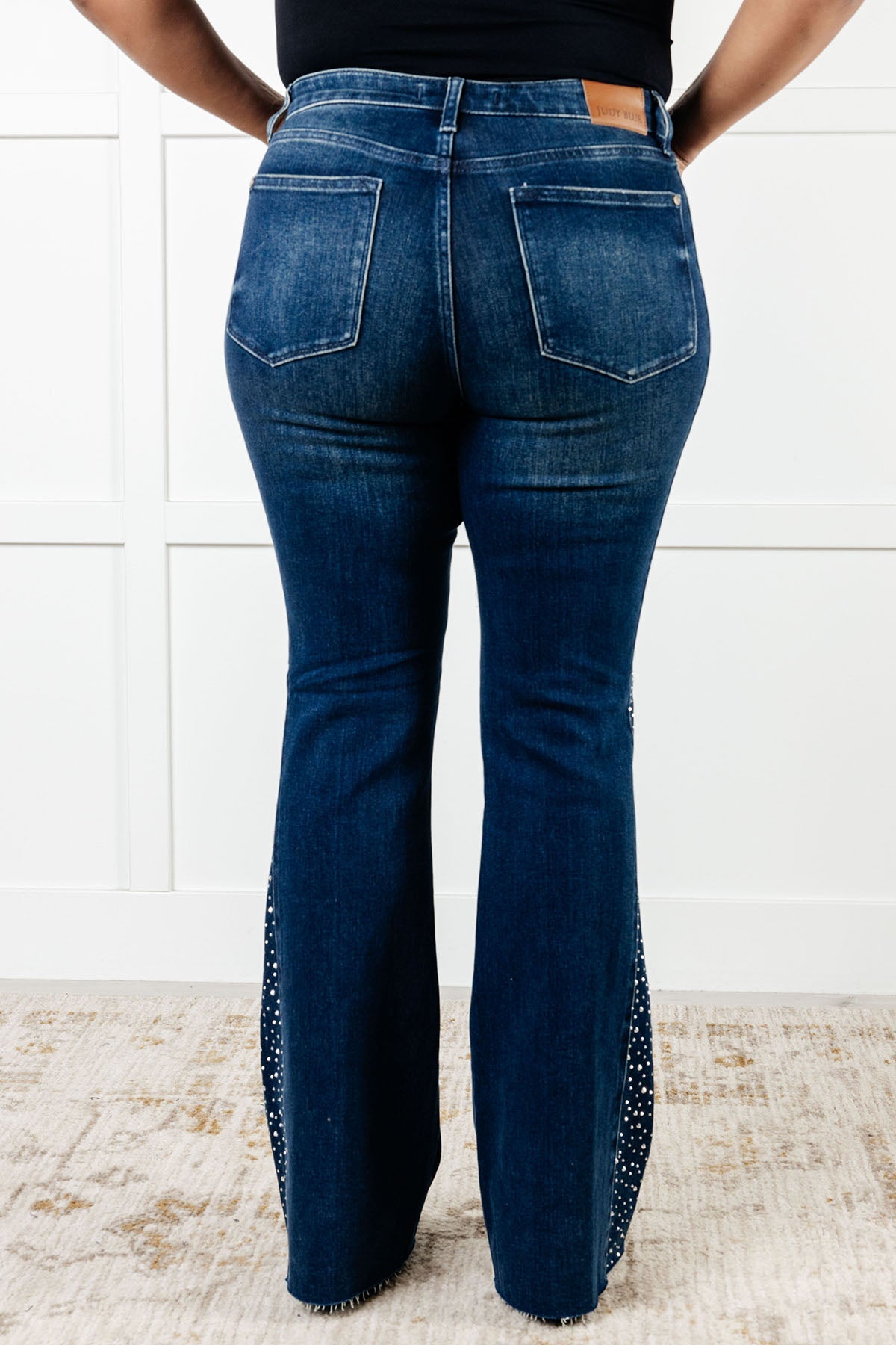 Mid Rise Rhinestone Detail Flare Judy Blue Jeans