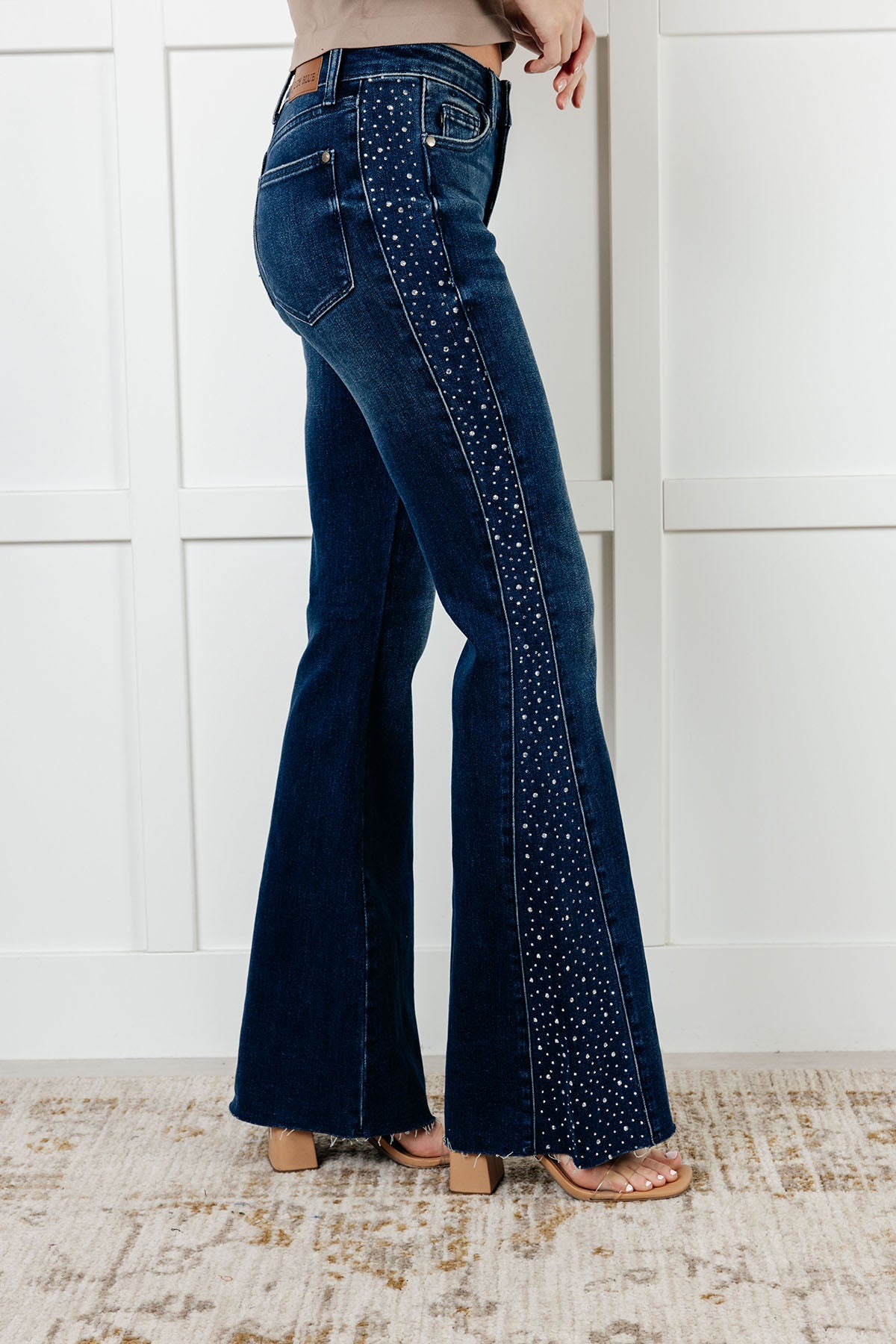 Mid Rise Rhinestone Detail Flare Judy Blue Jeans