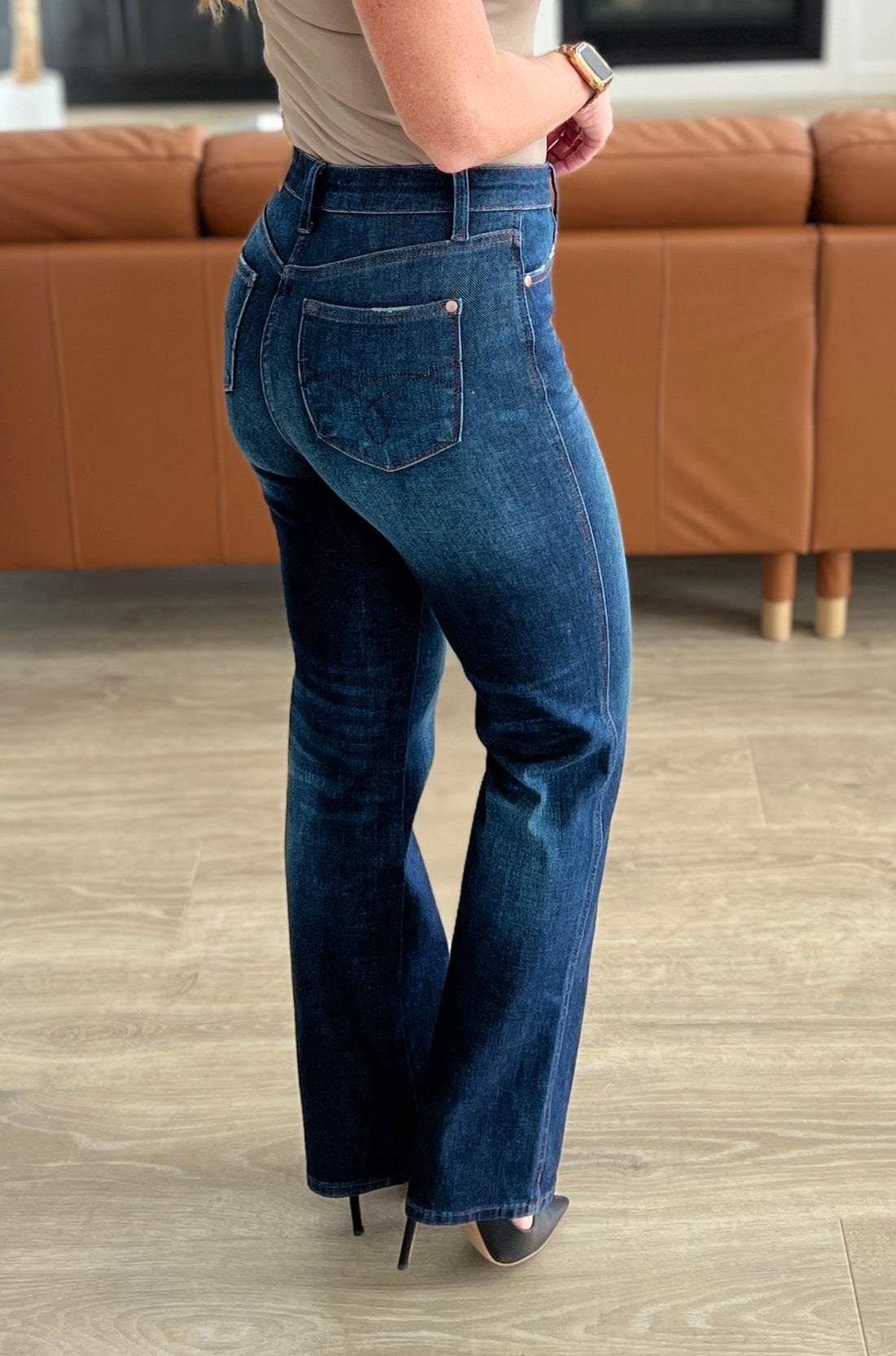 High Rise Button-Fly Straight Judy Blue Jeans
