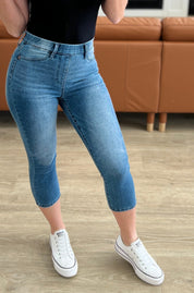 High Rise Cool Denim Pull On Capri Judy Blue Jeans