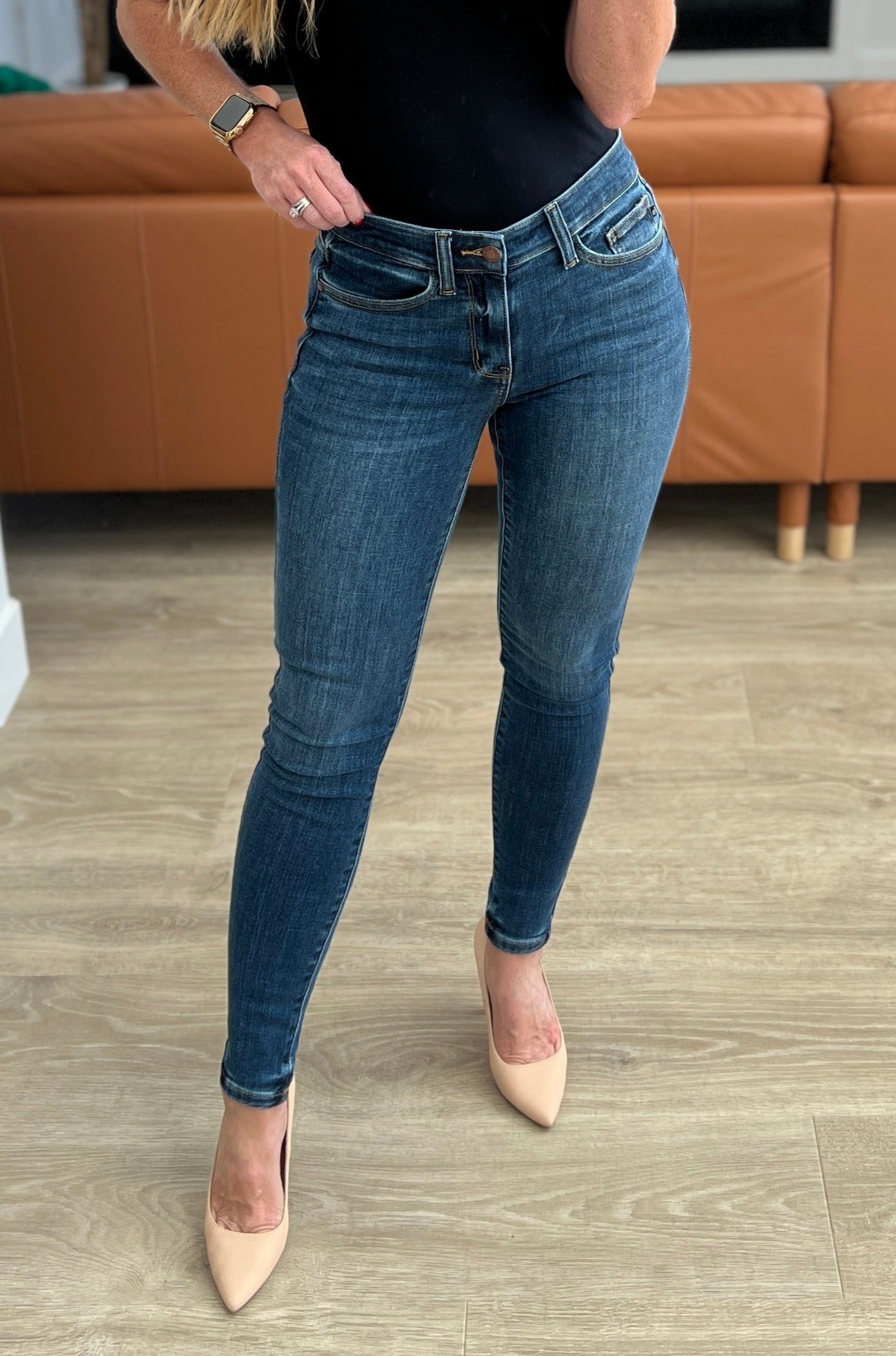 Mid-Rise No Holes Skinny Judy Blue Jeans